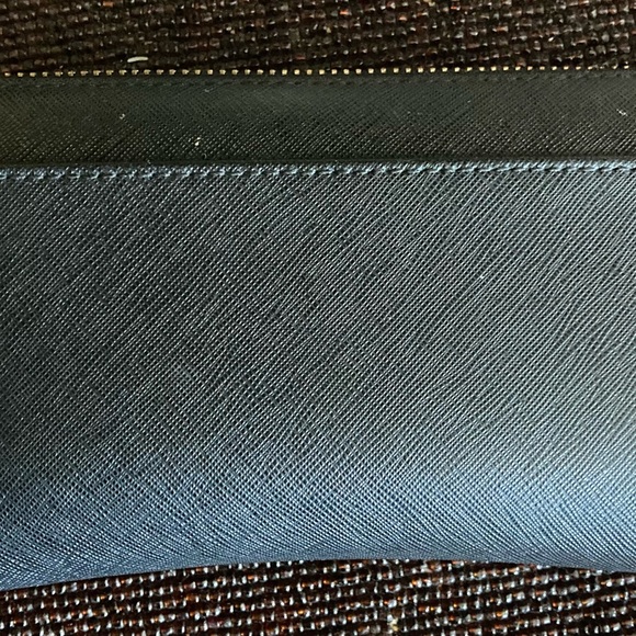 Kate Spade Wallet - Picture 4 of 4